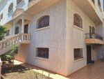 belle villa vide situé a Najd
